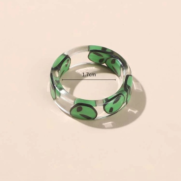 👽 ALIEN RING - Picture 2 of 8